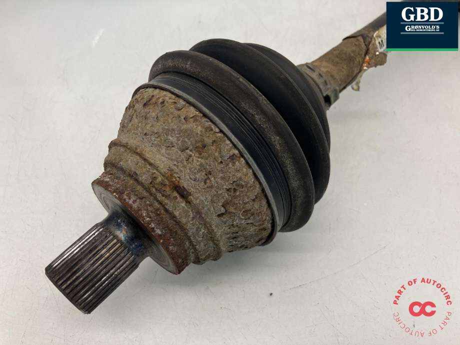 Drivaksel høyre foran, diesel/automat til VW Tiguan 2011-2016 (Type I, Fase 2)  (5WA 407 272 R|5N0 407 766|5N0 407 766  X)