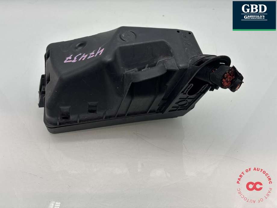 Sikringsboks motorrom til VW ID.4 2020-->>  (1EA 937 548 A|)