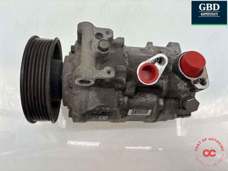 Aircondition kompressor til VW Passat 2015-2019 (Fase 1) (B8) (B8) (5Q0 820 803 K|5Q0 820 803F|)