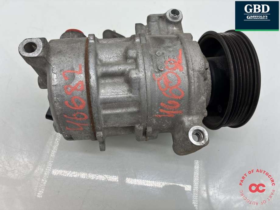 Aircondition kompressor til VW Passat 2015-2019 (Fase 1) (B8) (B8) (5Q0 820 803 K|5Q0 820 803F|)