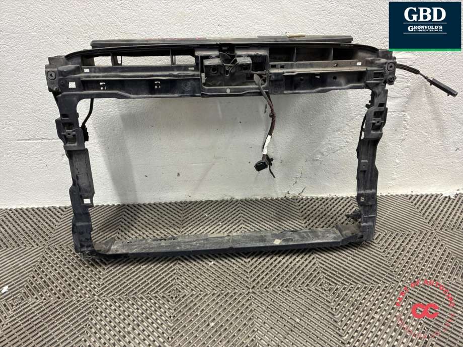 Frontplate til VW Passat 2015-2019 (Fase 1) (B8) (B8) (3G0 805 588 AC|3G0 805 588 L|)
