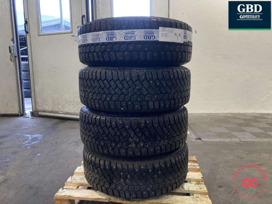 Hjulsett aluminium vinter til Ford Focus 2011-2014 (Type III, Fase 1)  (GISLAVED PIGG|NORD FROST PROD 25|205/55R16 T XL  8.3-8.7 MM|7JX16H2  ET 43)