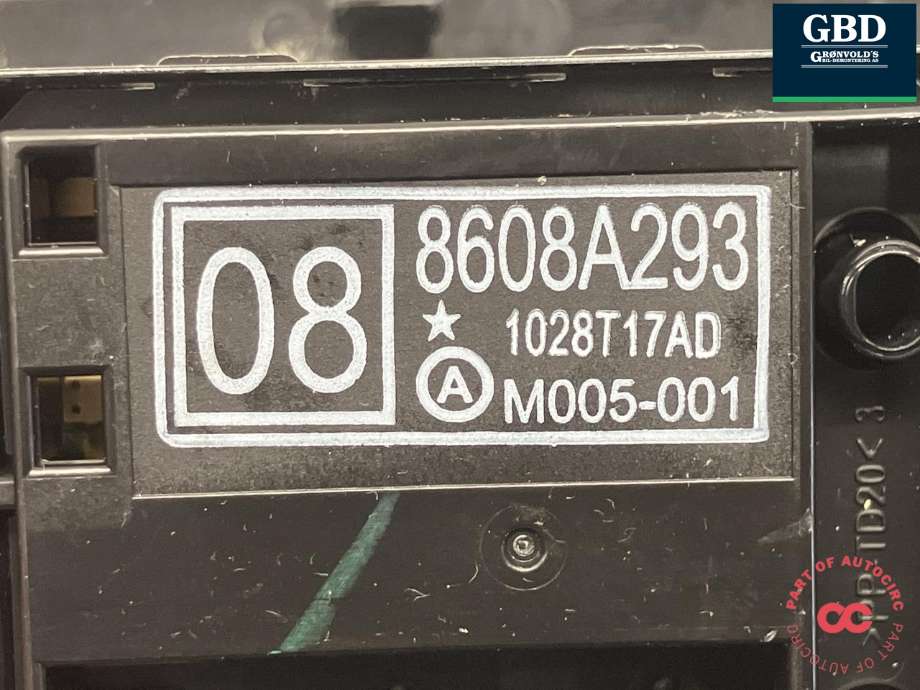 Bryter ruteheis førerdørspanel til Mitsubishi L200 2015-2019 (Type V, Fase 1) (7641A061XA|8608A293|1028T17AD)