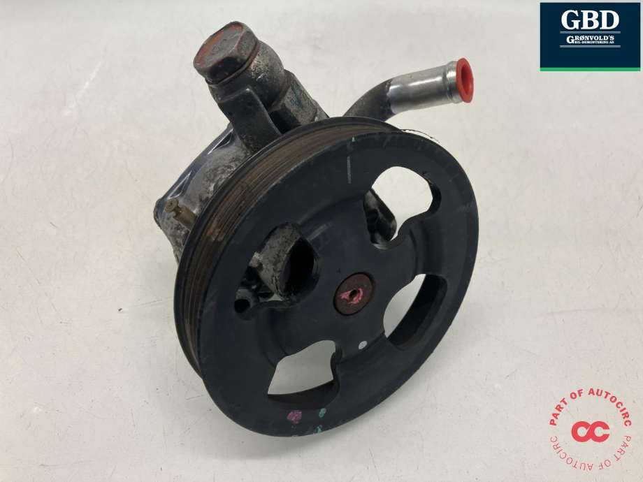 Servo pumpe mekanisk til Mitsubishi L200 2015-2019 (Type V, Fase 1) (KYB|4450A238|9100-0735|8206B3)