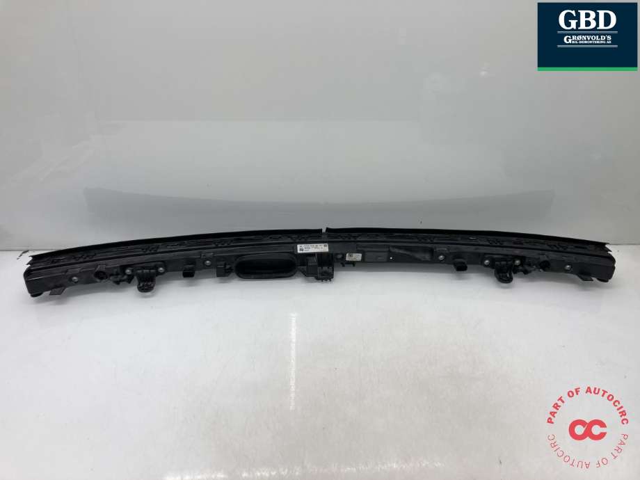 Frontlykt midtre til Mercedes EQC 2019-->>  (|A 293 906 92 00)