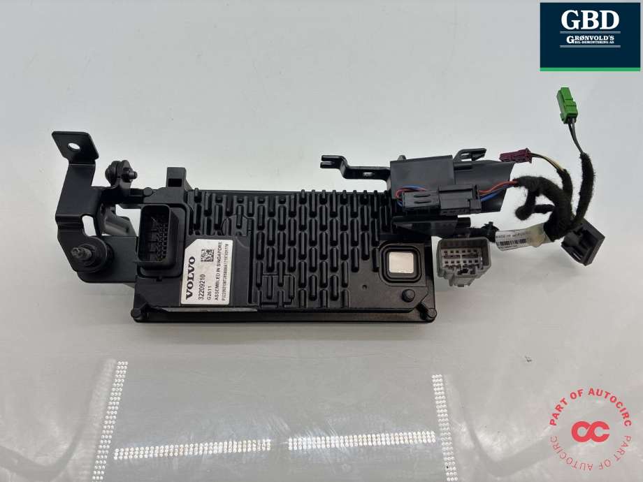 Parkeringskamera foran til Volvo V90 / V90 CC / S90 2016-->> (|32209210|P32209210)
