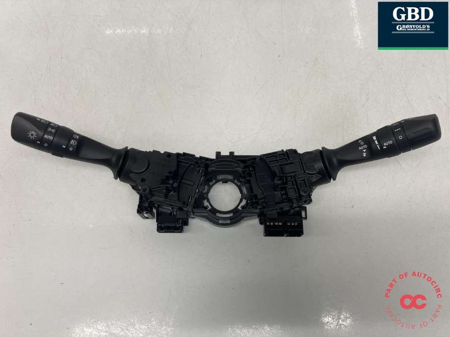 Bryter combi til Toyota Auris 2015-2019 (Type II, Fase 2)  (8414002720|8465202670|02720-17F852)