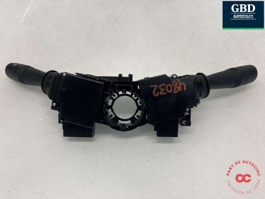 Bryter combi til Toyota Auris 2015-2019 (Type II, Fase 2)  (8414002720|8465202670|02720-17F852)