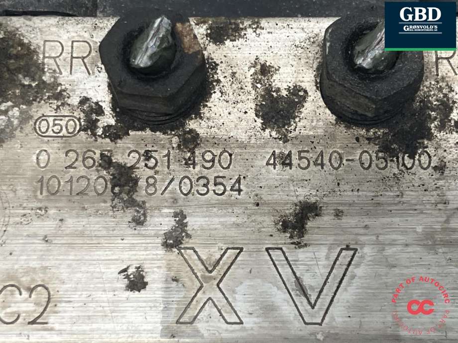 ABS sentral til Toyota Avensis 2009-2015 (Type III, Fase 1)  (|44540-05100|0 265 251 490)