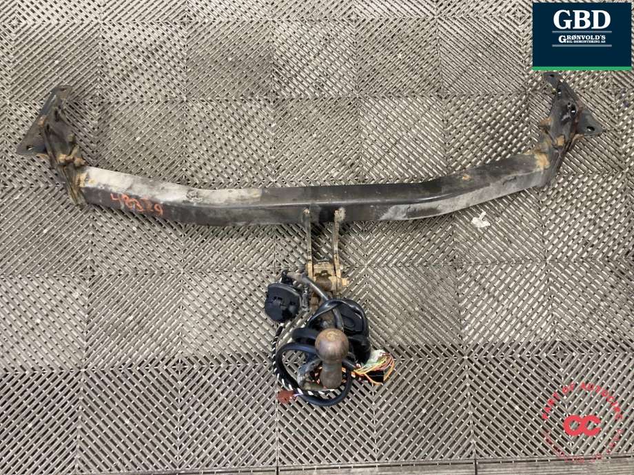 Hengerfeste til Nissan X-Trail, 2014-2022 (T32) (T32) (NO PART ID)