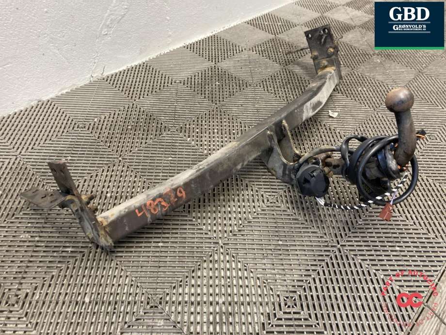 Hengerfeste til Nissan X-Trail 2014-2022 (T32) (T32) (NO PART ID|)