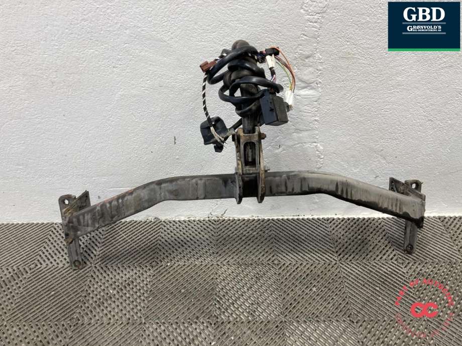 Hengerfeste til Nissan X-Trail 2014-2022 (T32) (T32) (NO PART ID|)