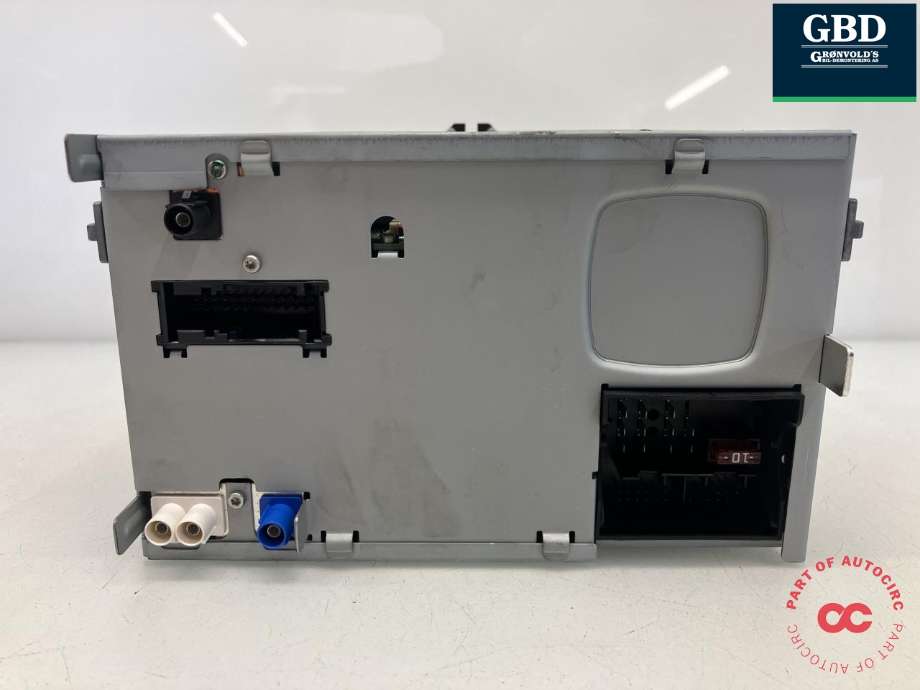 Bilstereo navigasjon til VW Touran 2010-2015 (Type I, Fase 3)  (2K0 035 279 C|3C8 035 279 S|)