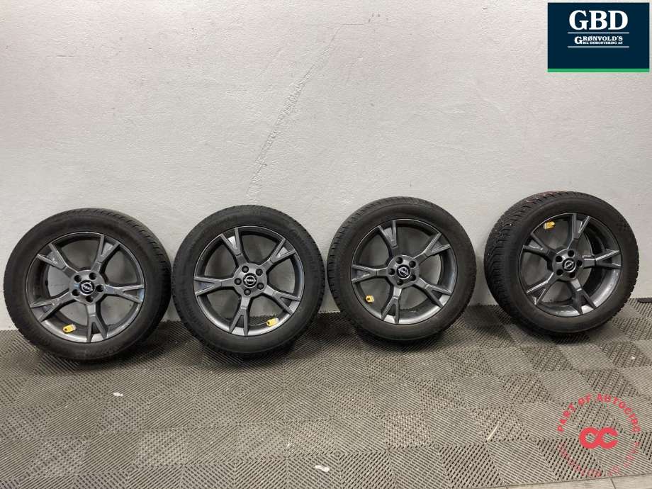Hjulsett aluminium vinter til Nissan Ariya, 2022-->>  (CONTINENTAL VIKING|CONTACT 8  PIGGFRI)