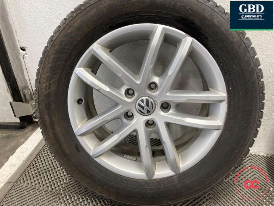 Hjulsett aluminium vinter til VW Touareg 2010-2018 (Type II)  (NOKIAN TYRES PIGGDEKK|HAKKAPELIITA 10 SUV|255/55R18 PROD 24  8.1 MM|8.0JX18H2  ET53)