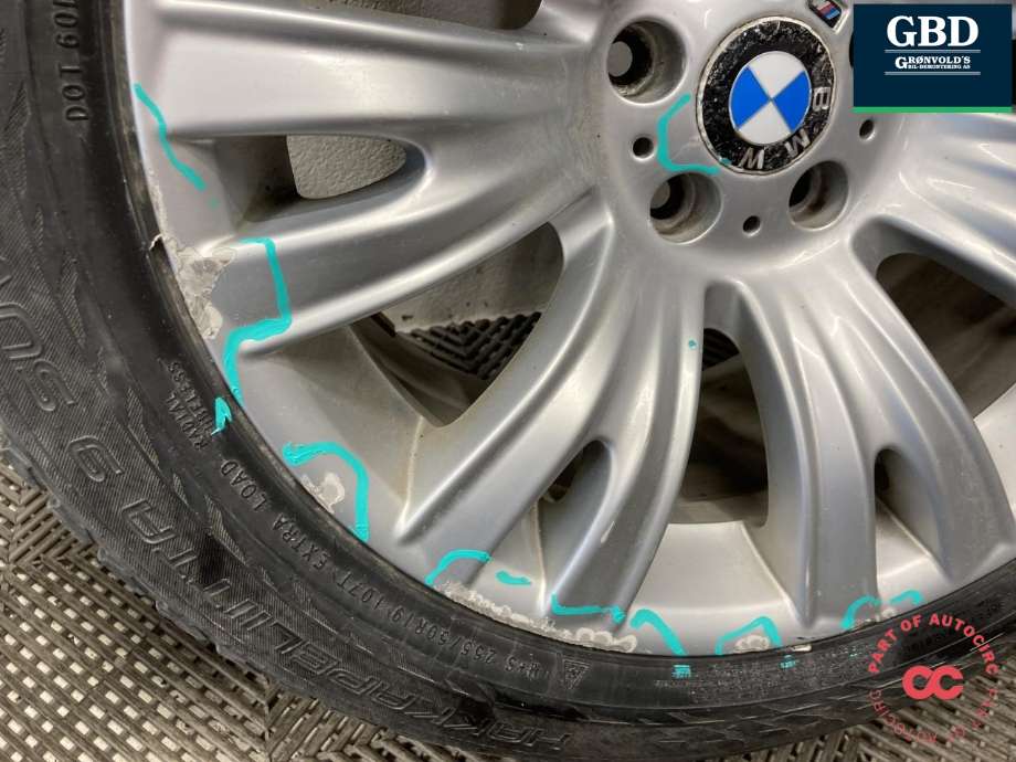 Hjulsett aluminium vinter til BMW X5 2007-2013 (E70) (E70) (NOKIAN TYRES PIGGDEKK|HAKKAPELIITA 9 SUV PROD 17|255/50R19  2 STK: 9JX19EH2+  IS37|2 STK: 10JX19 IS 20)