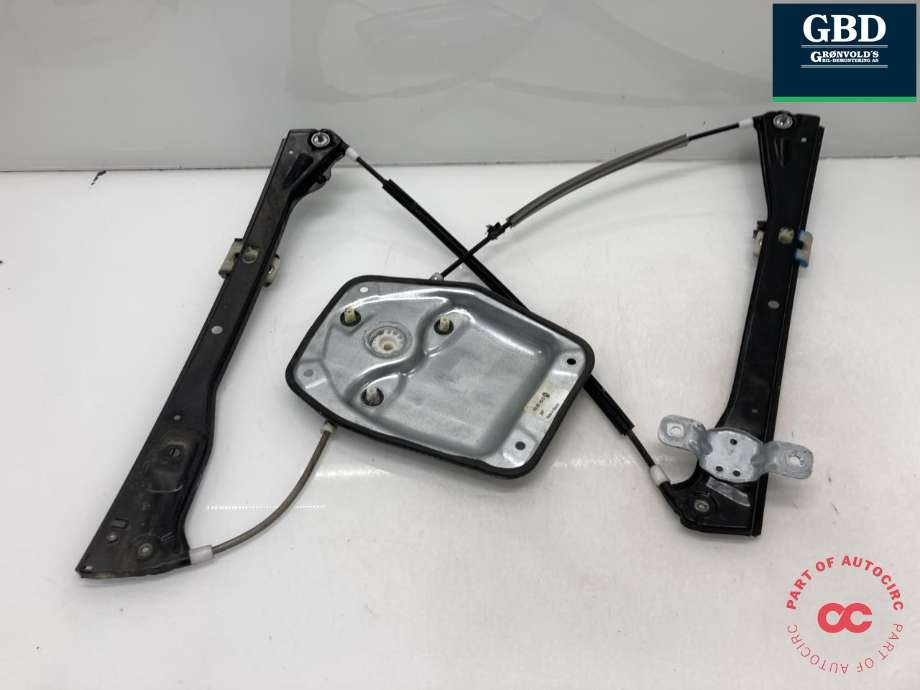 Ruteheis høyre foran til VW Golf VI 2008-2012 (1K5 837 462 B|)