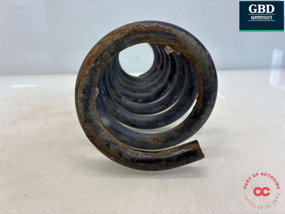 Fjær foran spiralfjær til Suzuki Grand Vitara, XL-7 2001-2007  (4111154J00|)