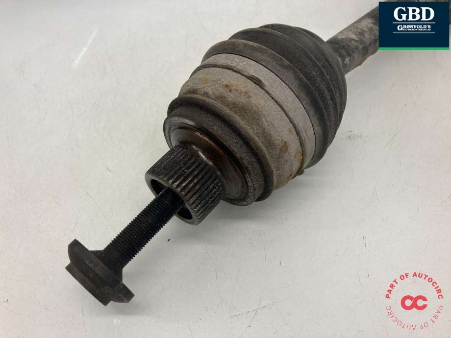 Drivaksel venstre foran, diesel/manuell til Audi A4 2007-2014 (Type IV) (B8) (B8) (8K0 407 271 AJ|)