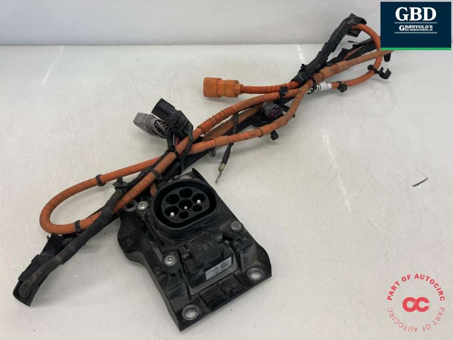 Batterilader inntak/luke til VW Passat, 2015-2019 (Fase 1) (B8) (B8) (KUSTER|)