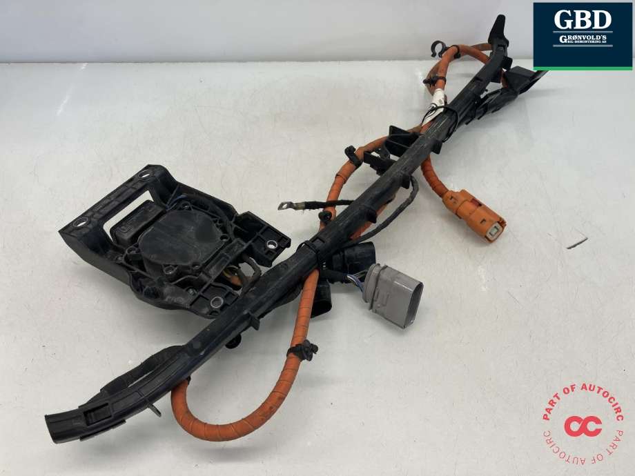 Batterilader inntak/luke til VW Passat 2015-2019 (Fase 1) (B8) (B8) (KUSTER||12E 915 951 D|3G0 971 509 H)
