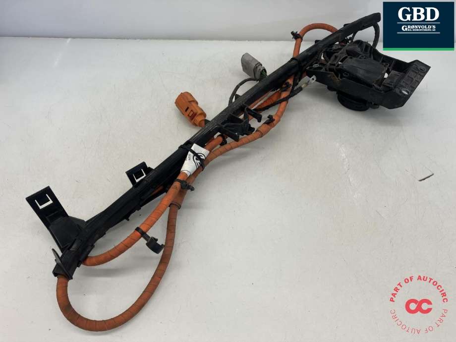 Batterilader inntak/luke til VW Passat 2015-2019 (Fase 1) (B8) (B8) (KUSTER||12E 915 951 D|3G0 971 509 H)