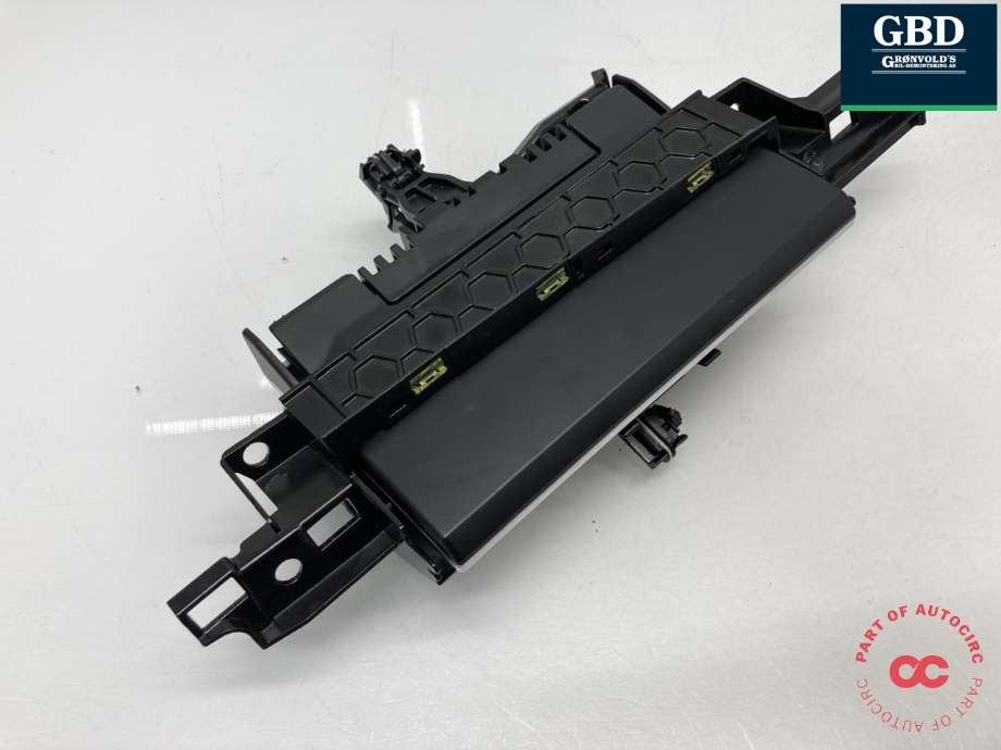 Bilstereo navigasjon skjerm til Audi A6 2011-2014 (Type IV, Fase 1) (C7) (C7) (4G0 919 607 H|4G1 919 601 G|)