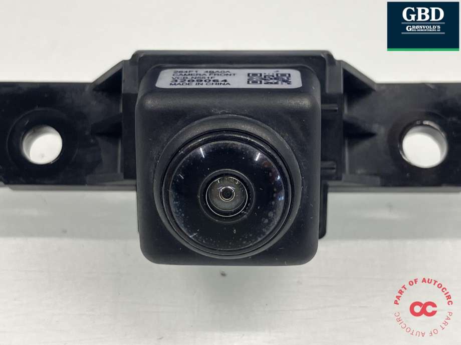 Parkeringskamera foran til Nissan X-Trail 2014-2022 (T32) (T32) (284F1-4BA0A|VCB-N551F|)