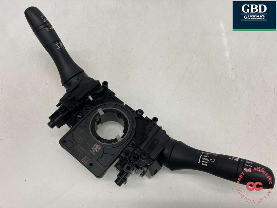 Bryter combi til Nissan Qashqai 2014-2021 (Type II) (BOSCH|47945 4BA0A|0 265 019 061|)