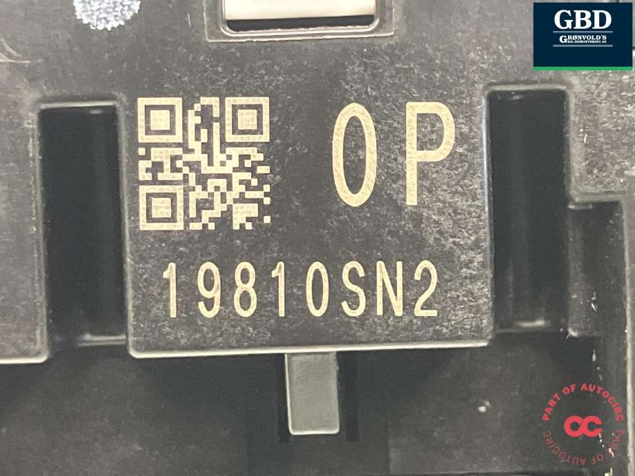 Bryter combi til Nissan Qashqai 2014-2021 (Type II) (BOSCH|47945 4BA0A|0 265 019 061|)