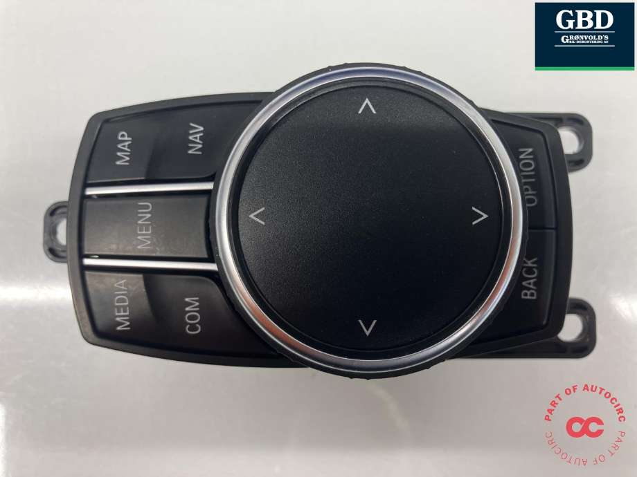 Bilstereo navigasjon betjeningspanel til BMW X5 2013-2018 (F15) (F15) (65 82 9 866 964|192263 10|)