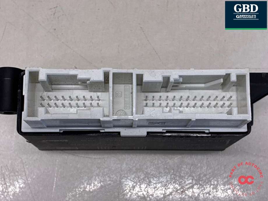 Styreenhet parkering til DS DS7 Crossback 2018-->> (|9837674080)