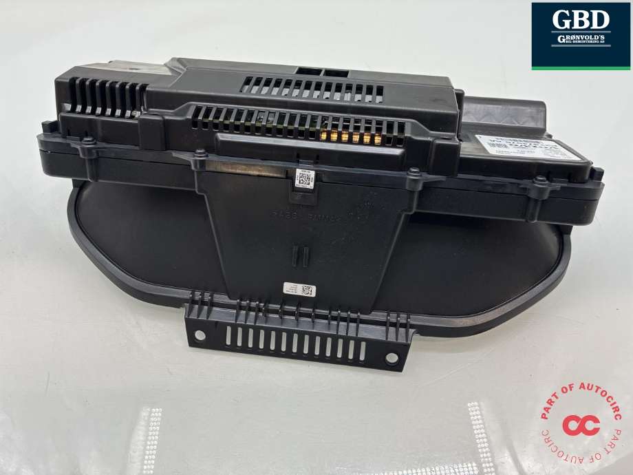 Instrumentpanel til Volvo XC40 2018-2024  (32374575 AA|)