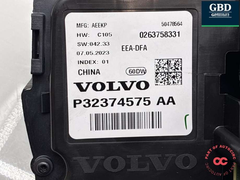 Instrumentpanel til Volvo XC40 2018-2024  (32374575 AA|)
