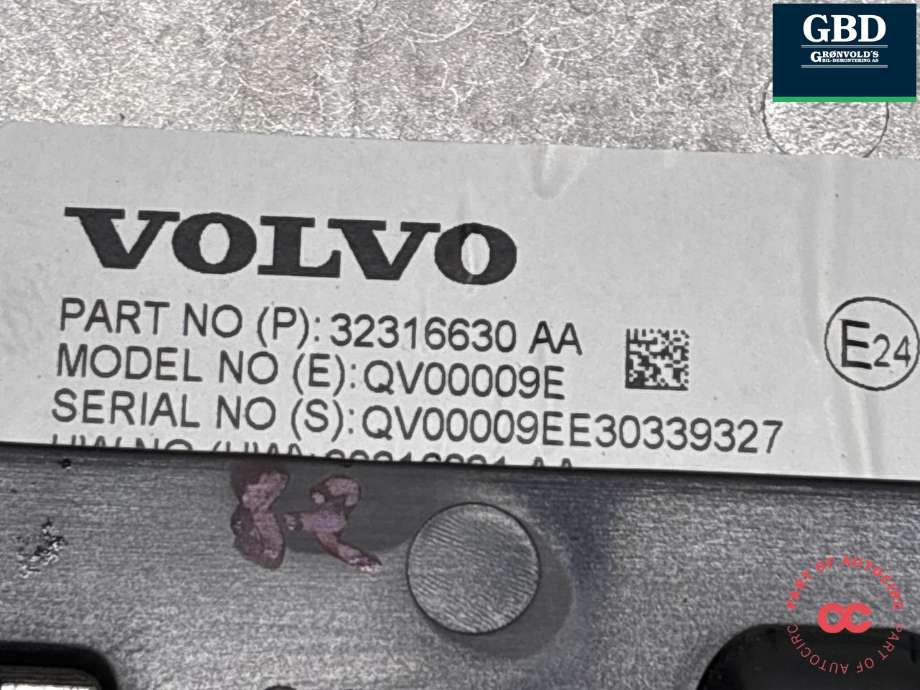 Bilstereo navigasjon betjeningspanel til Volvo XC40 2018-2024 (32316630|)