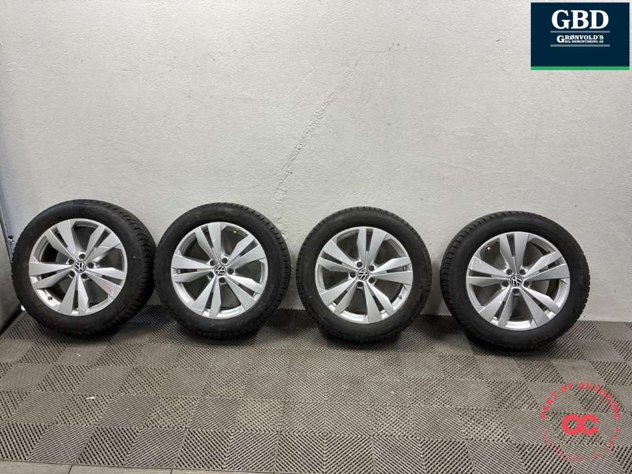 Hjulsett aluminium vinter til VW ID.4 2020-->> (PIRELLI PIGGFRI|ICE ZERO R PROD 20|235/55R19 5.5-6.6MM|8JX19H2 ET 45)