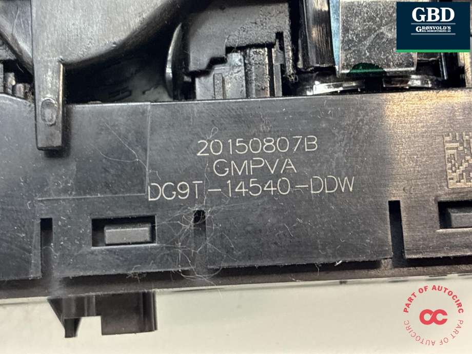 Bryter ruteheis førerdørspanel til Ford Mondeo 2014-2019 (Type V, Fase 1)  (DS7314A564HE3UAW|DG9T-14540-DDW|)