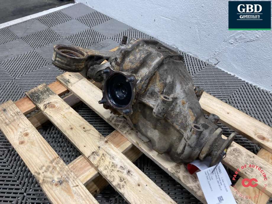 Kardang klokke bak til Toyota Hiace 2007-2012 (Fase 3)  
