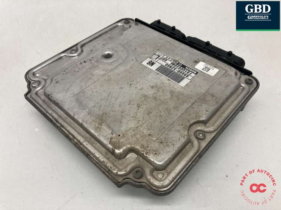 Styreenhet motor til Toyota Urban Cruiser 2009-2014 (BOSCH|89661-52L40|0 281 015 696|)
