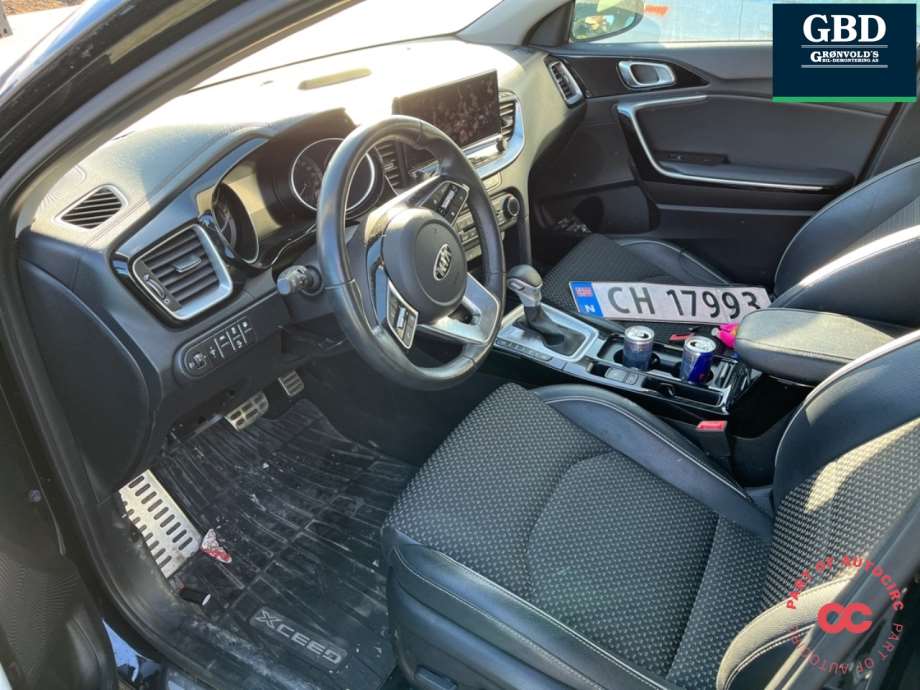 Kia XCeed, 2021- (SUV) (77004J7800)