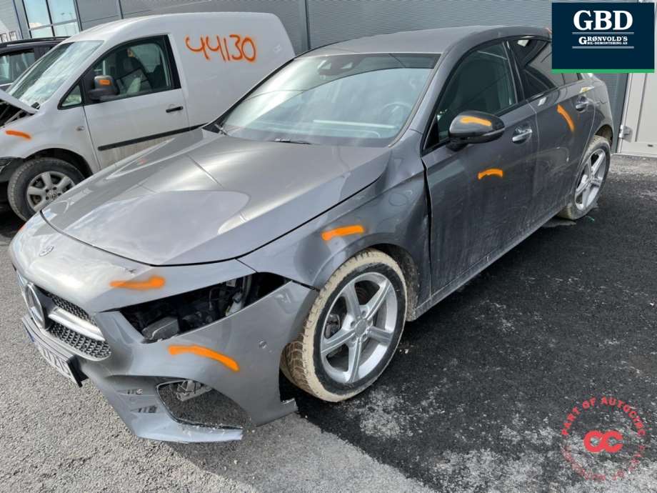 Mercedes A-Klasse, 2018- (W177) (A 177 740 14 00)