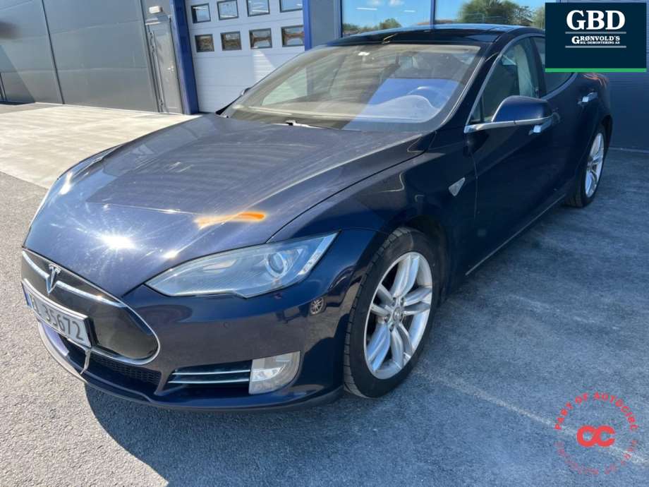 Tesla Model S, 2013-2016 (Fase 1)