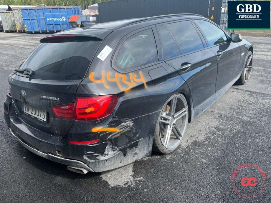 BMW 5-Serie 2010-2017 (F10/F11) (F10/F11), Motorkode: N57D30C, Girkassekode: 24 00 7 642 972