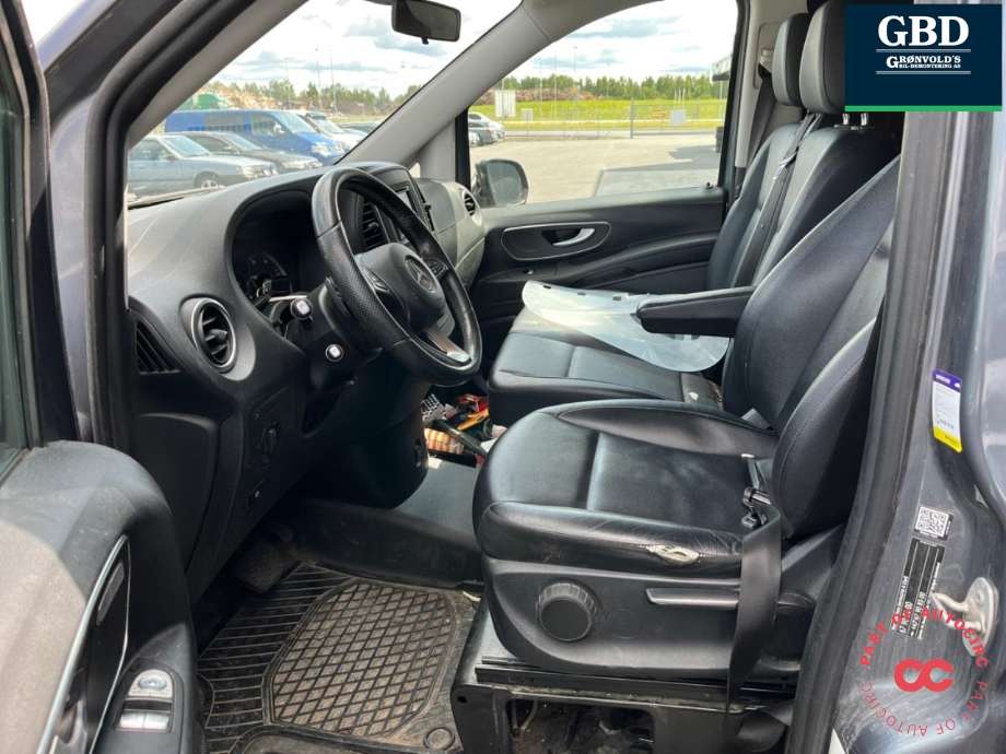 Mercedes Vito 2014-->> (W447) (W447), Motorkode: OM651.950, Girkassekode: A 447 270 74 00