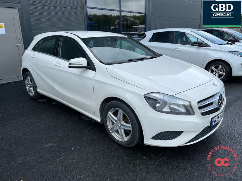 Mercedes A-Klasse 2012-2018 (W176) (W176), Motorkode: OM607.951, Girkassekode: A 246 360 84 00