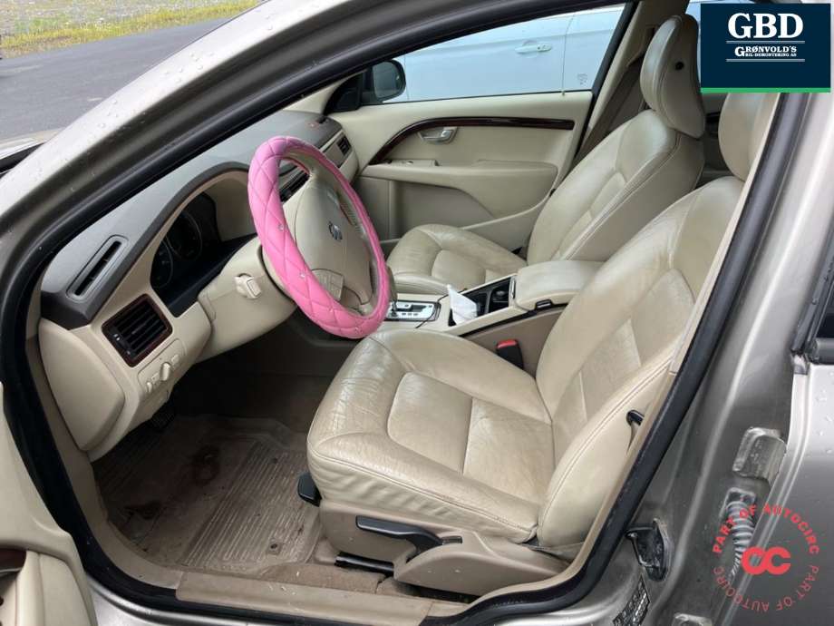 Volvo V70 2007-2013 (Type III, Fase 1) , Motorkode: D5244T5, Girkassekode: 36000830