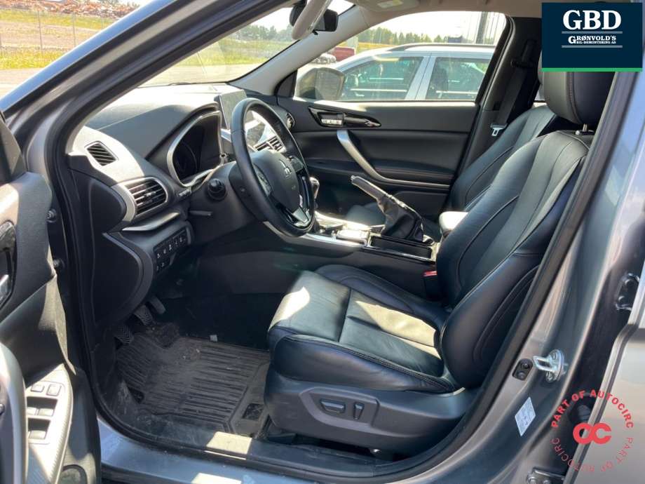 Mitsubishi Eclipse Cross 2018-->> , Motorkode: 4B40, Girkassekode: 2500A670