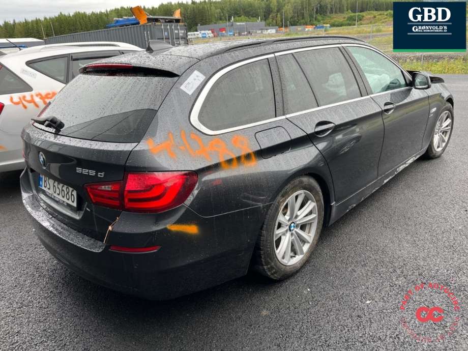 BMW 5-Serie 2010-2017 (F10/F11) (F10/F11), Motorkode: N47D20D, Girkassekode: 24 00 7 636 211