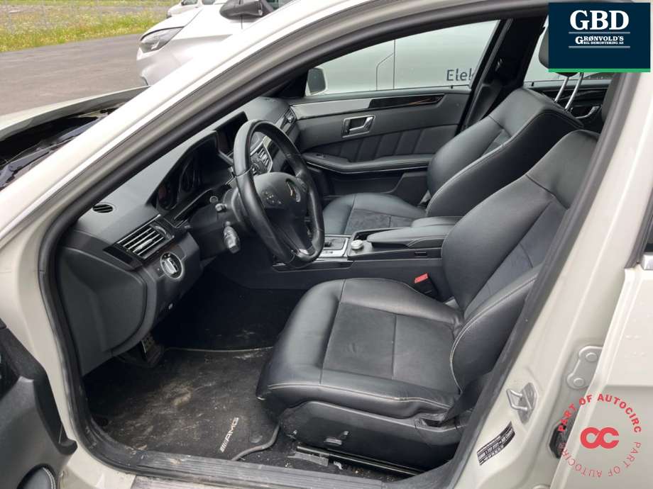 Mercedes E-Klasse 2009-2013 (Fase 1) (W212) (W212), Motorkode: OM651.925, Girkassekode: A 204 270 75 00