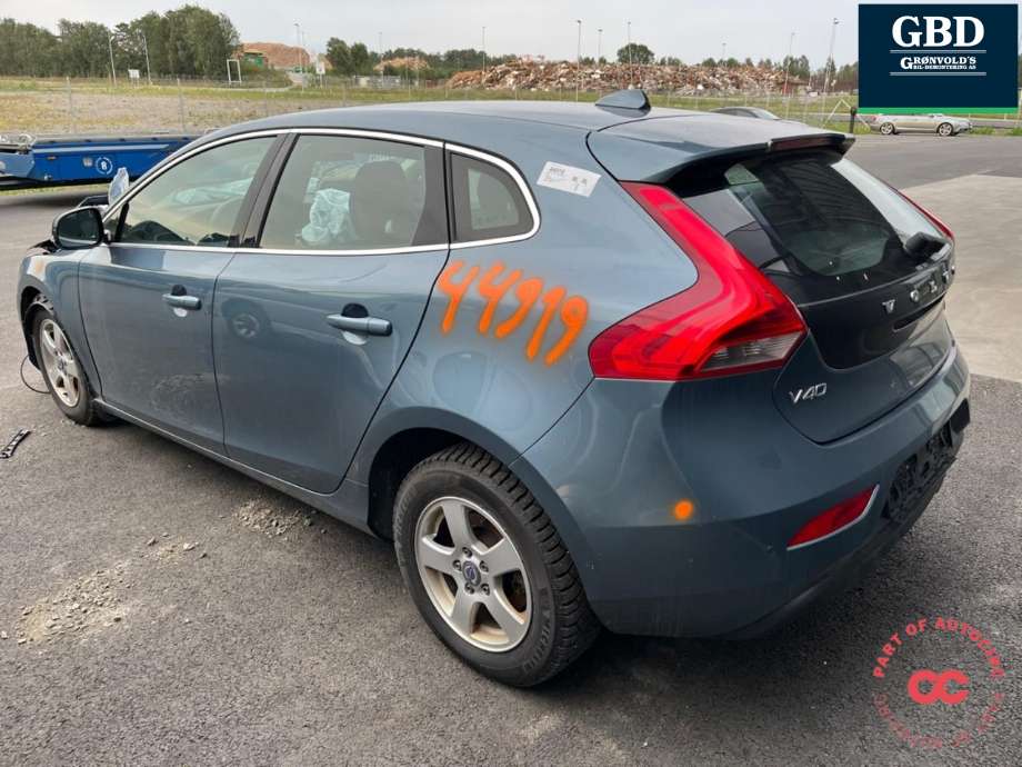 Volvo V40 2012-2019 , Motorkode: D4162T, Girkassekode: 36011555